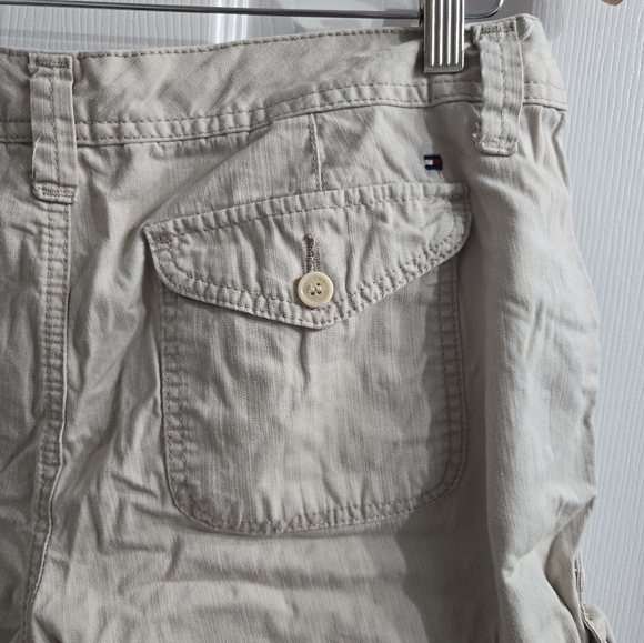 Tommy Hilfiger Khaki Shorts Sz 10 Y2K - Picture 3 of 6